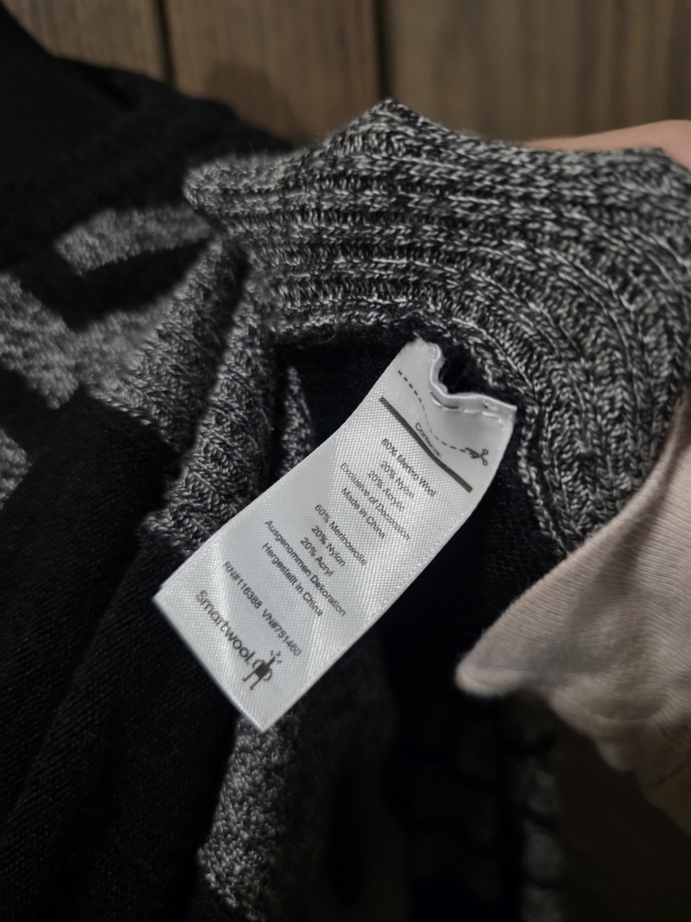 Smartwool Black & Gray Chevron Crew Neck Sweater - Picture 4 of 4